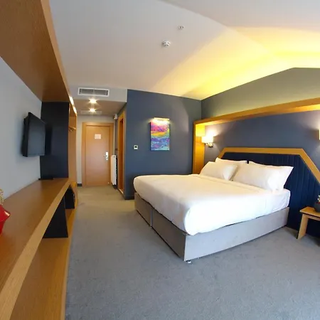 Roof 264 & Hotel