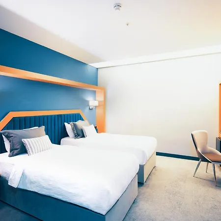 Roof 264 & Hotel